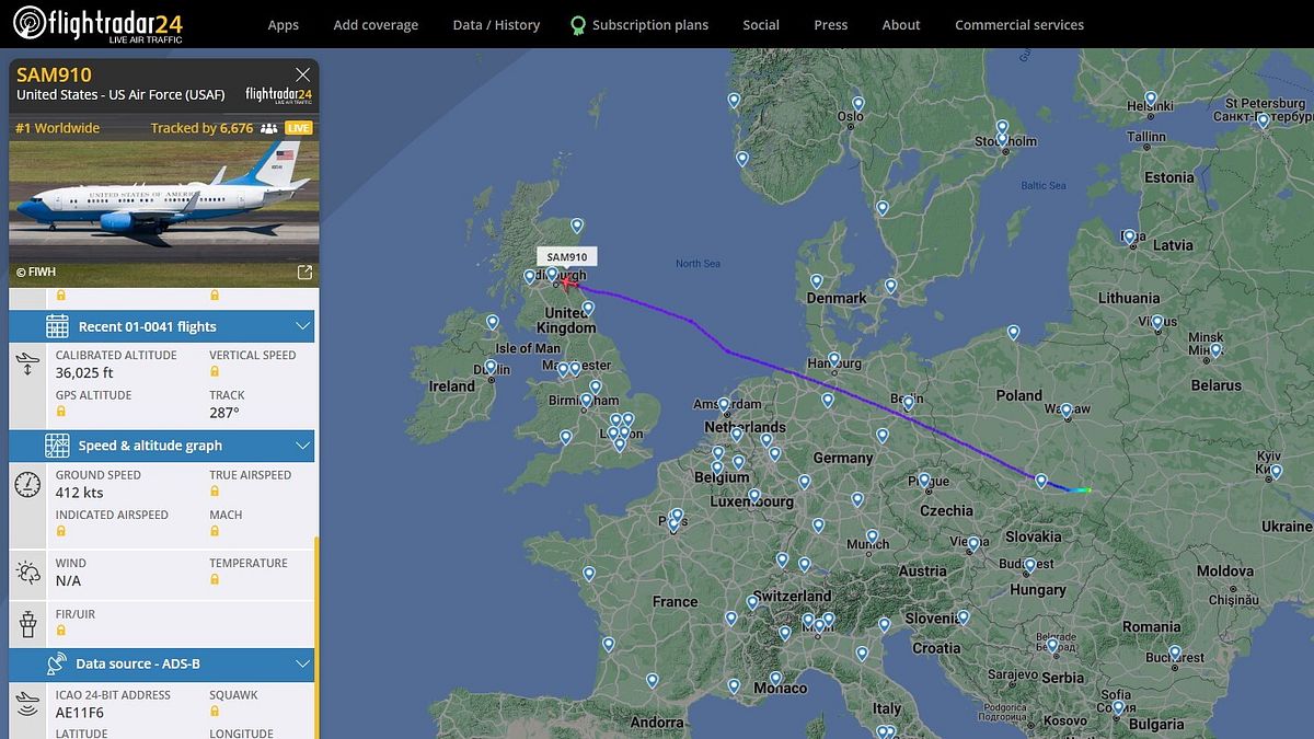  © Flightradar24