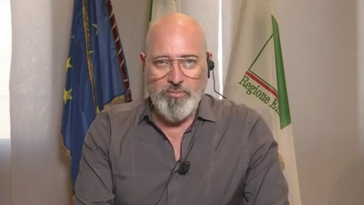 Stefano Bonaccini: "In Emilia Romagna i vitalizi non li può prendere più nessuno. E' un insopportabile provilegio" © Da video