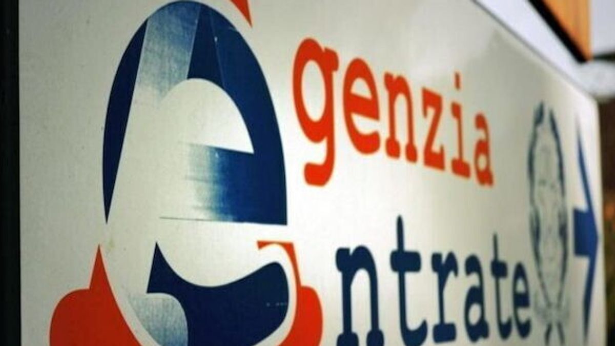 Agenzia delle entrate senza capo e funzionari, meno controlli anti-evasori? © Ansa