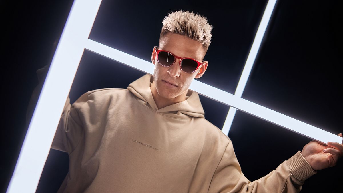  © oakley
