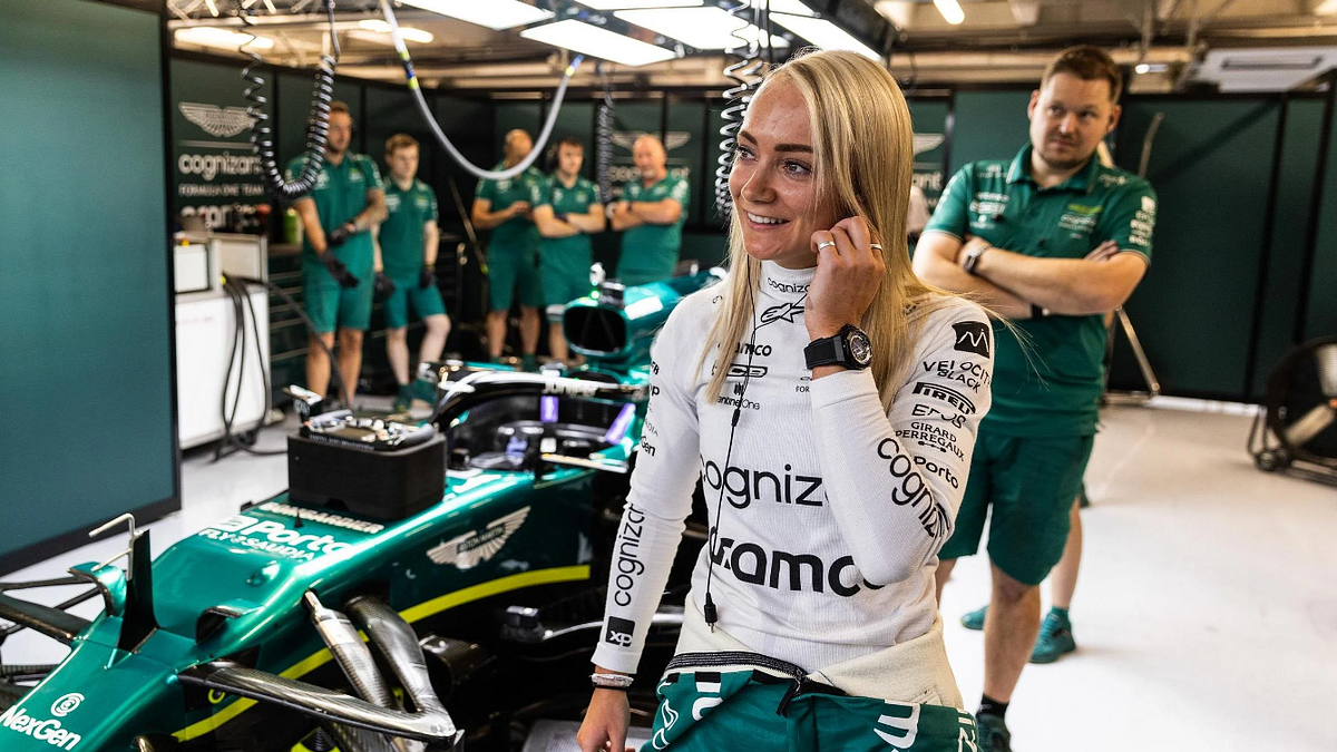  © Aston Martin F1 Team