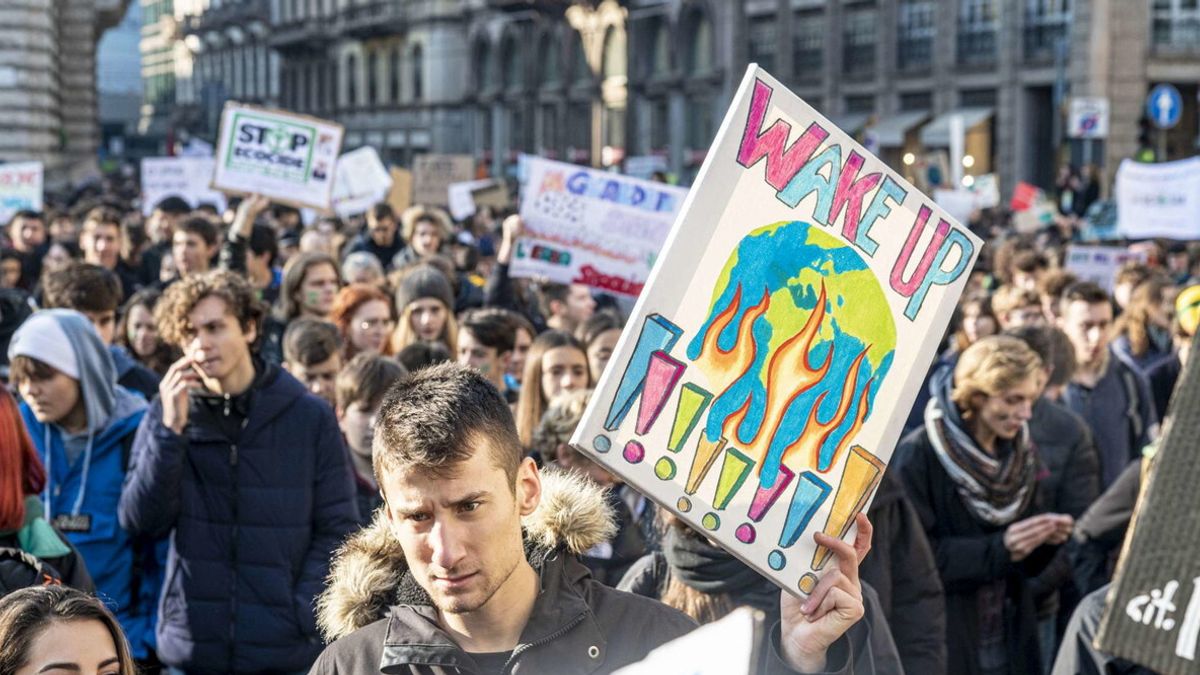 Milano, protesta per il clima diventa Block Friday © IPA