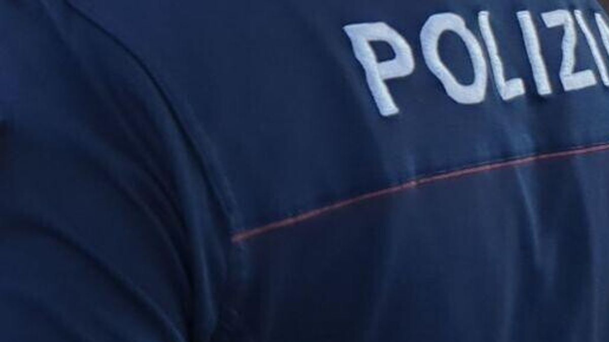  © polizia