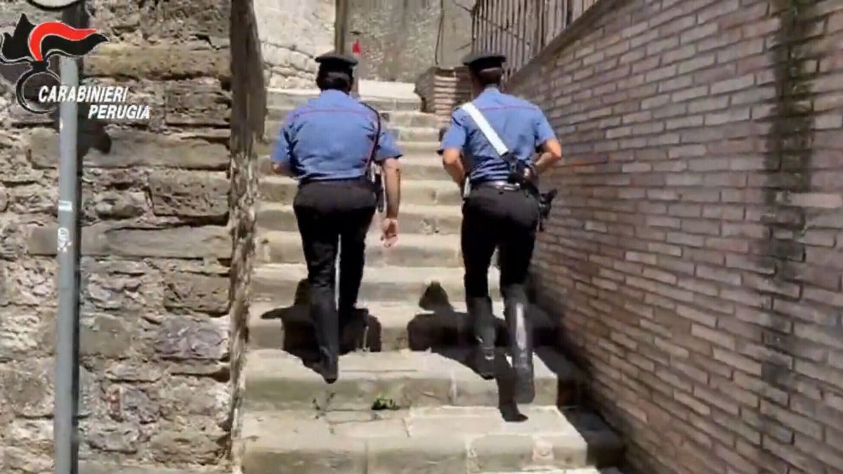  © Carabinieri Perugia