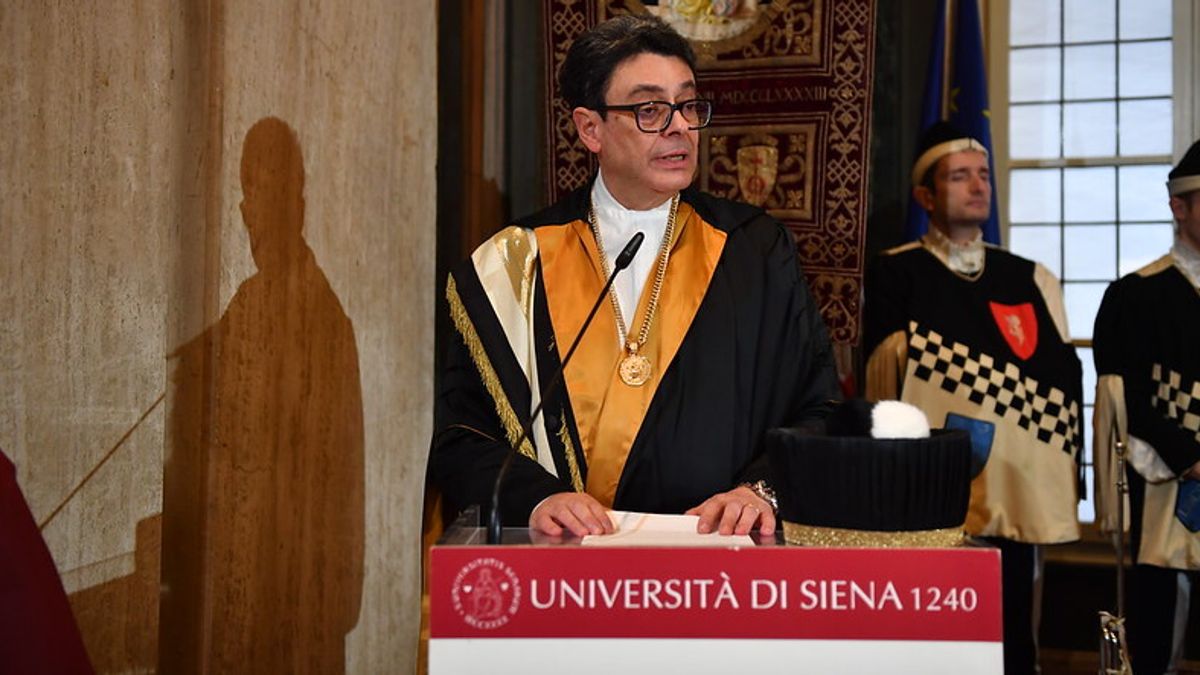  © Università di Siena