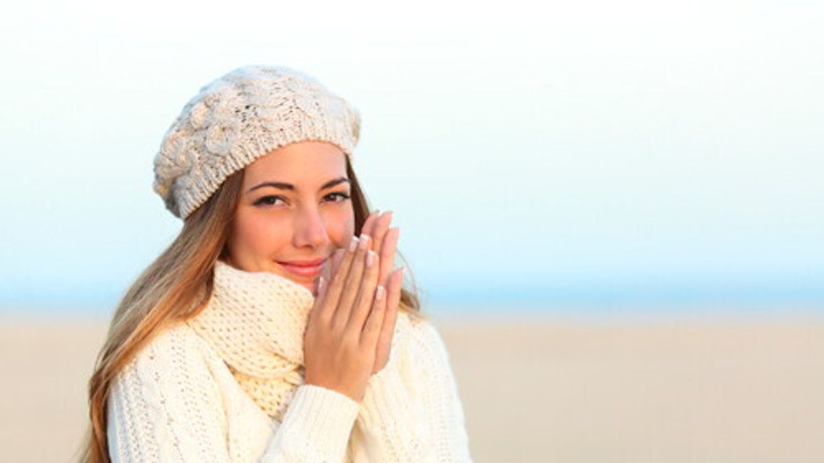 pelle, freddo, inverno, ragazza © Istockphoto