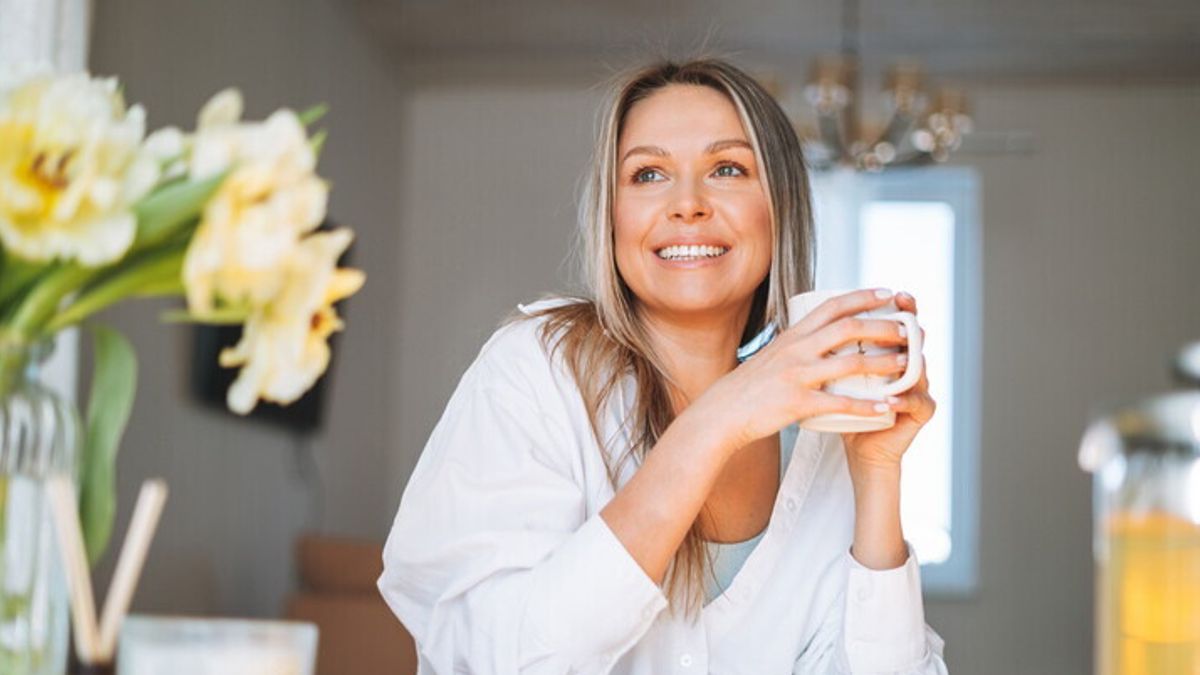 donna sorridente, serenità, felicità, © Istockphoto