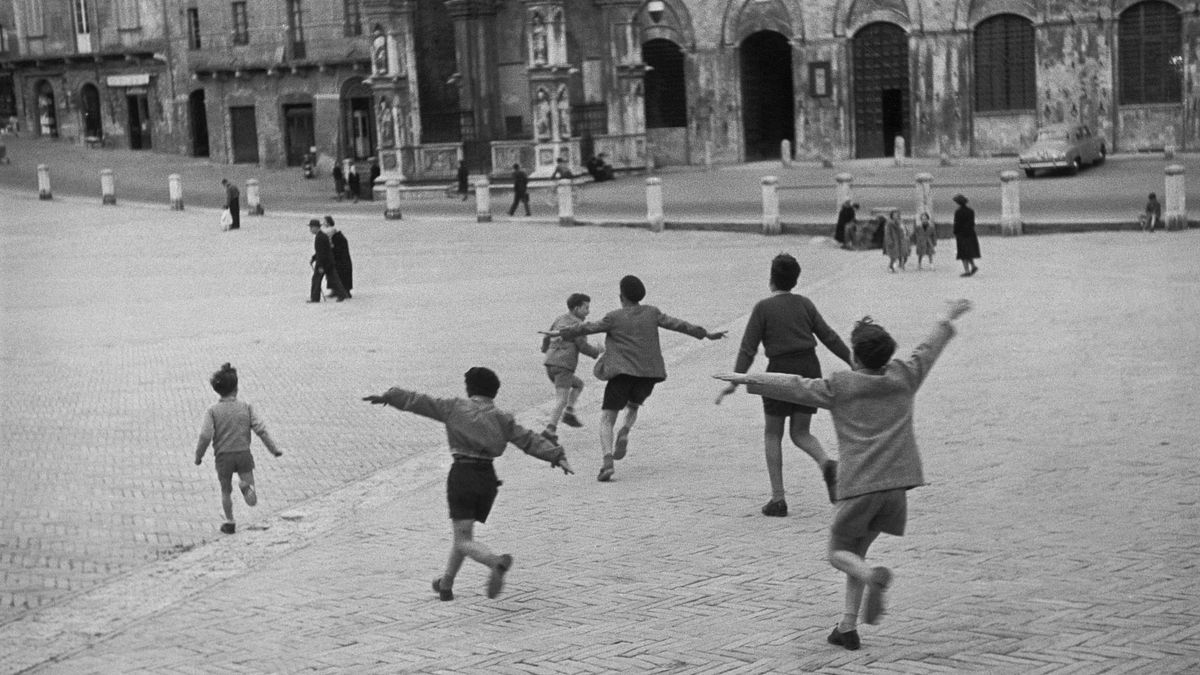  © © Fondation Henri Cartier-Bresson Magnum Photos