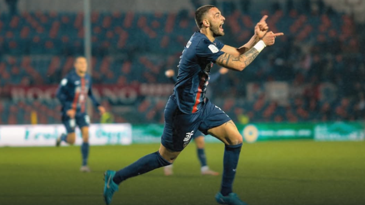  © Cosenza Calcio Instagram