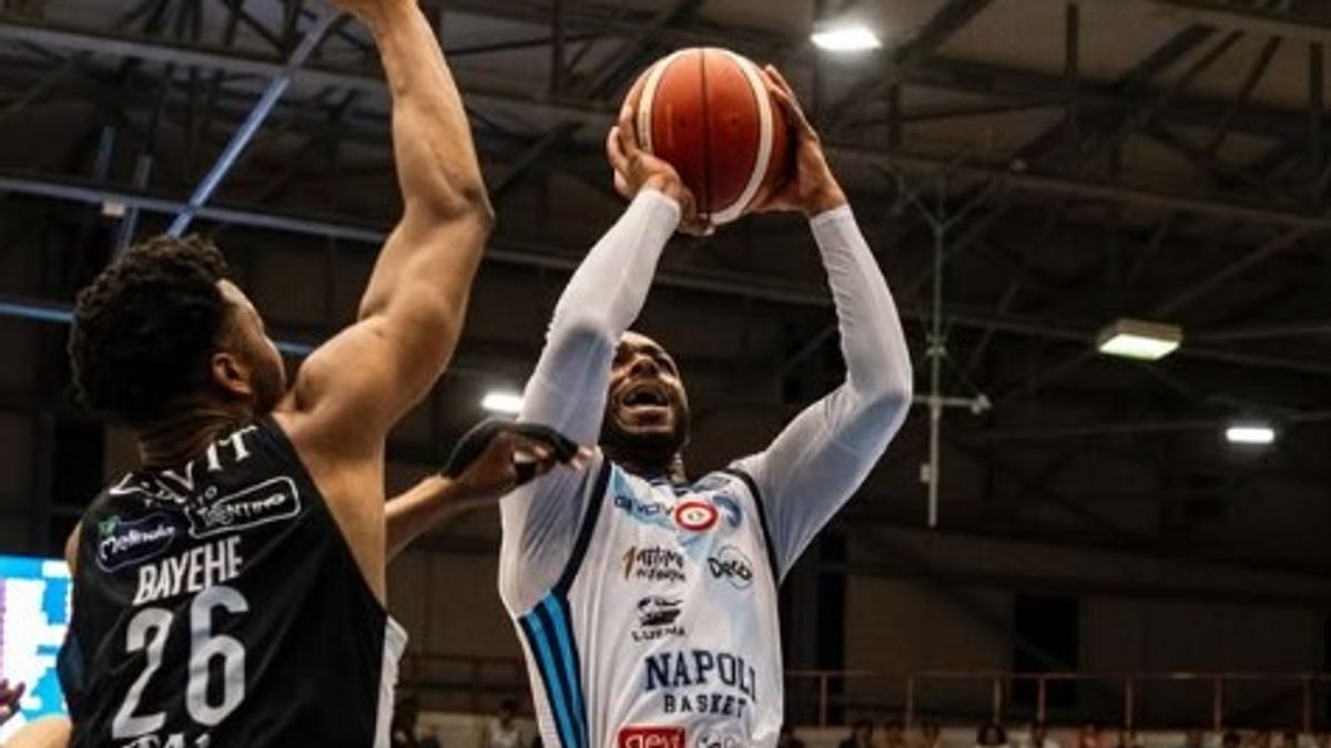  © Napoli Basket Instagram