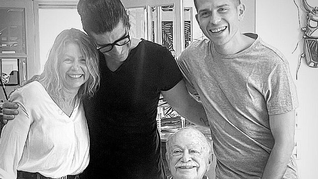 © Instagram | Gino Paoli con tre dei cinque figli