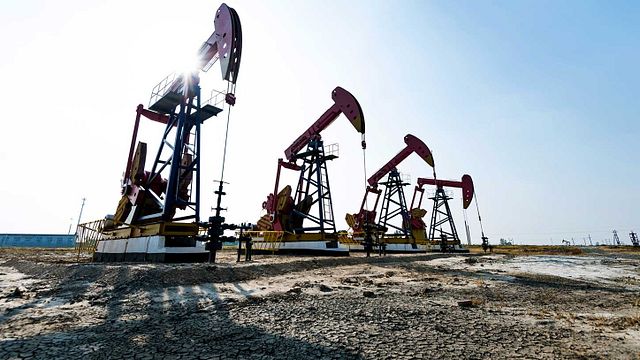 © Da video | petrolio-2