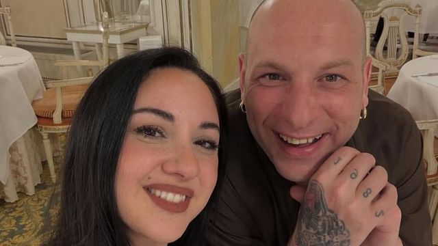 © Instagram | Clementino e la fidanzata Roberta Longo