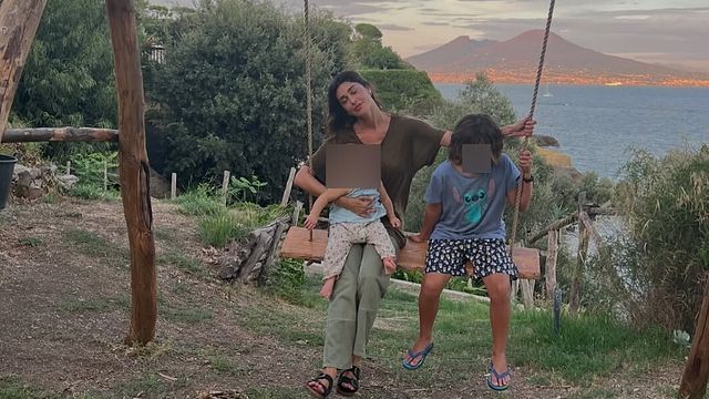 © Instagram | Belen e i suoi figli