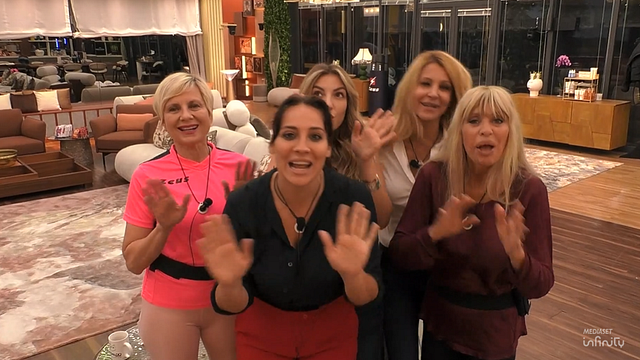 © Da video