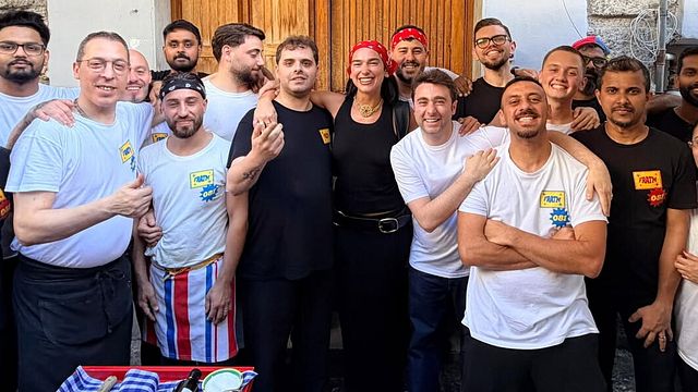 © Instagram |  Dua Lipa a Napoli