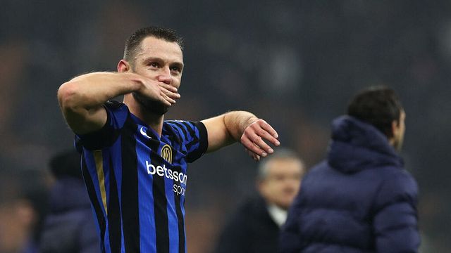© Getty Images | Stefan de Vrij si era procurato un risentimento al bicipite femorale della coscia sinistra  a inizio agosto