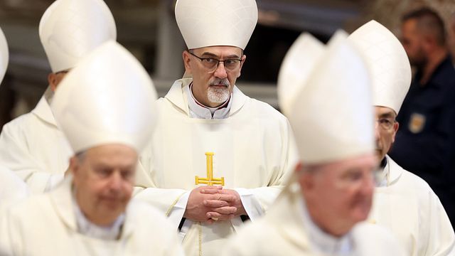 © IPA | Il Cardinale Pierbattista Pizzaballa durante l’ottava Messa dei Novendiali in suffragio di Papa Francesco nella basilica di San Pietro