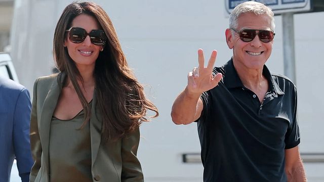 © Getty Images | Amal e George Clooney all'arrivo a Venezia per l'83esima Mostra del cinema (credit: Jacopo Raule)
