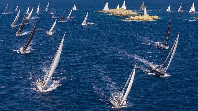 © yatch club costa smeralda