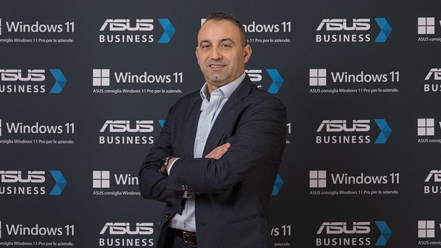 © ASUS