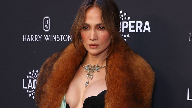 © Afp | jennifer Lopez a Los Angeles per LA Opera 2026 Opening Night Gala