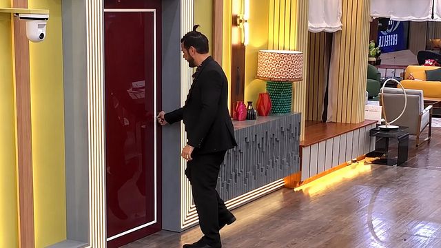 © Da video