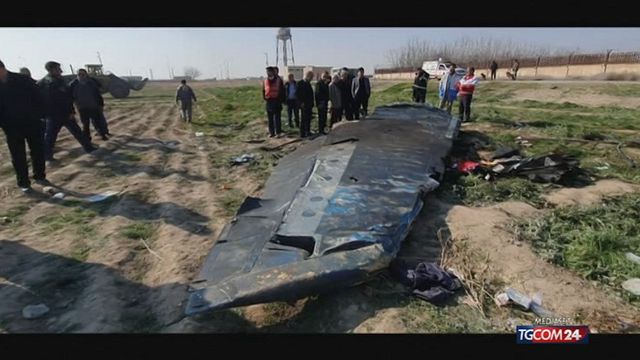  | Teheran ammette: "Aereo abbattuto per errore"