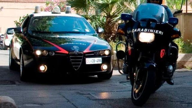 © carabinieri