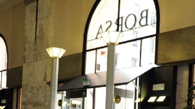 © agenzia