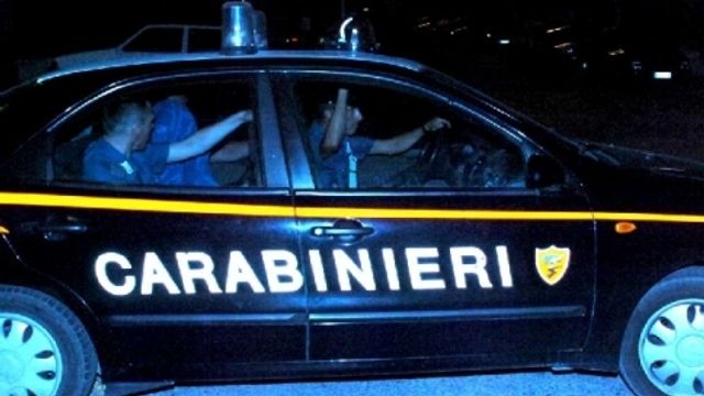 © agenzia