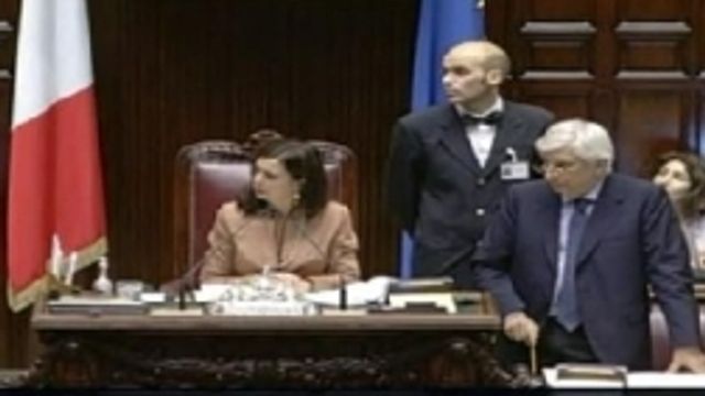 © Da video