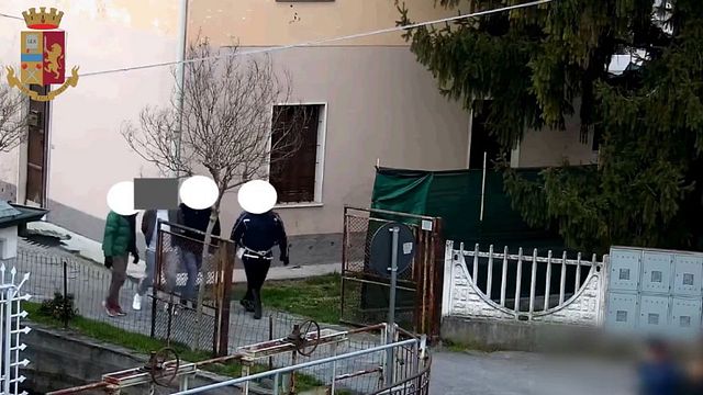 © Polizia