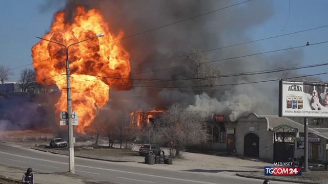 © Da video| 12.00 VITA SOTTO LE BOMBE SRV