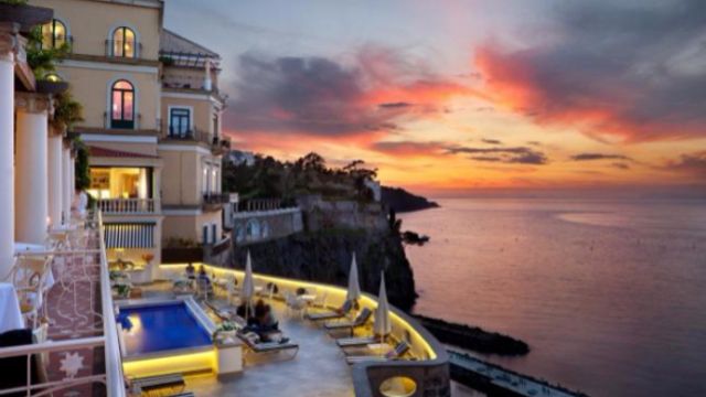 © ufficio-stampa | 
      Il Bellevue Syrene di Sorrento (NA) terzo miglior hotel del mondo
   