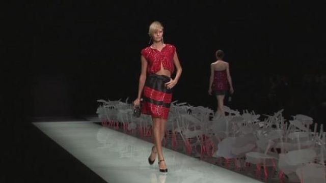 © tv-moda | 
   