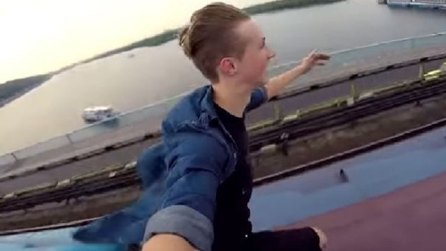 © da-video | 
   