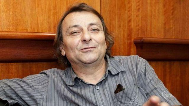 © agenzia