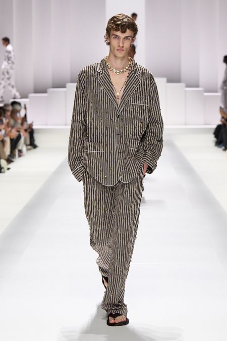 © Ufficio stampa  | “Pyjama Boys”: i look della sfilata Dolce&Gabbana collezione uomo SS26
