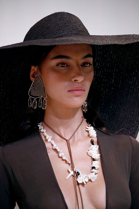 © Catwalk Pictures  | Collane estate 2025: Zimmermann
