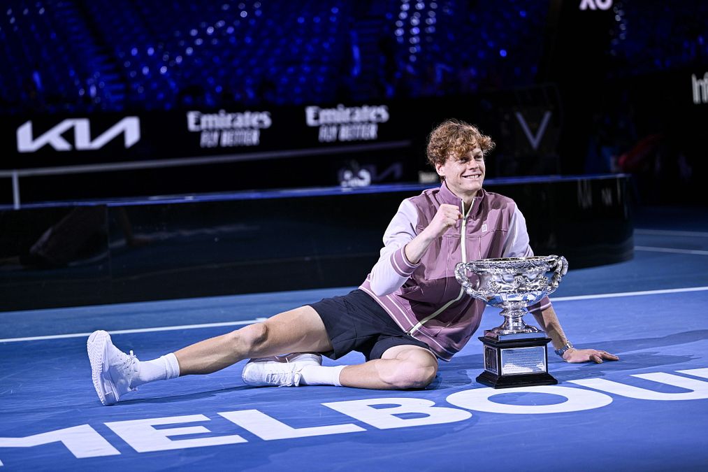 © IPA  | 1) Australian Open 2024: battuto in finale Medvedev 3-6, 3-6, 6-4, 6-4, 6-3