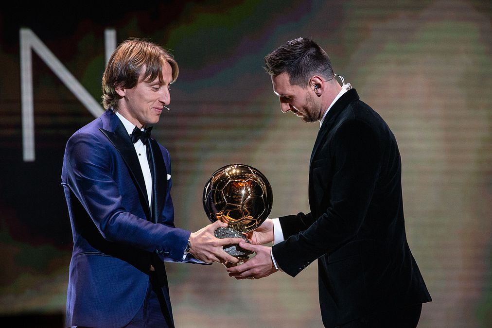 © IPA  | MILAN 13: Modric, Kakà, Ronaldinho, Shevchenko, Ronaldo, Rivaldo, Weah, Baggio, Van Basten, Papin, Gulit, Rossi, Rivera