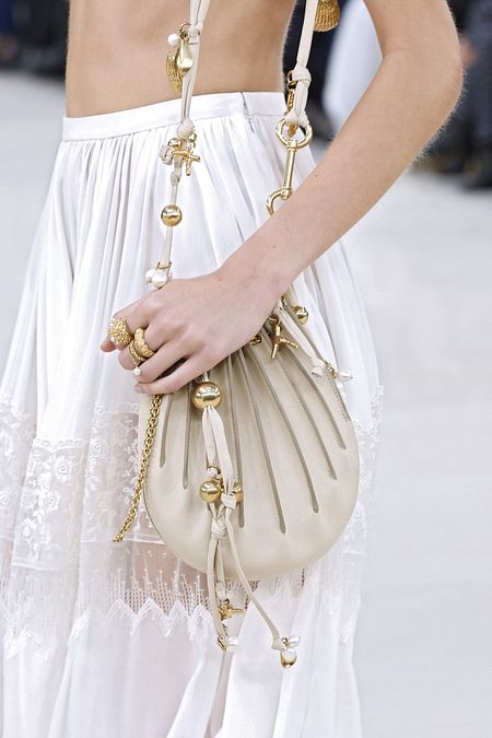 © Catwalk Pictures  | Borse estive da portare in vacanza, le ispirazioni dalle sfilate: Chloé