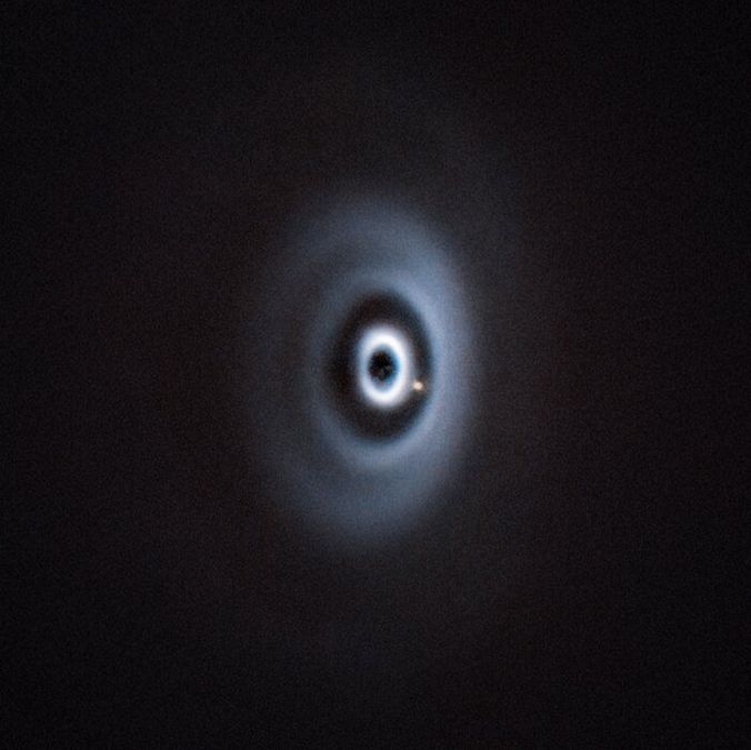 © Eso 