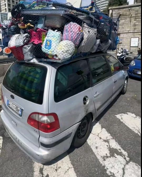© Facebook / Francesco Emilio Borrelli 