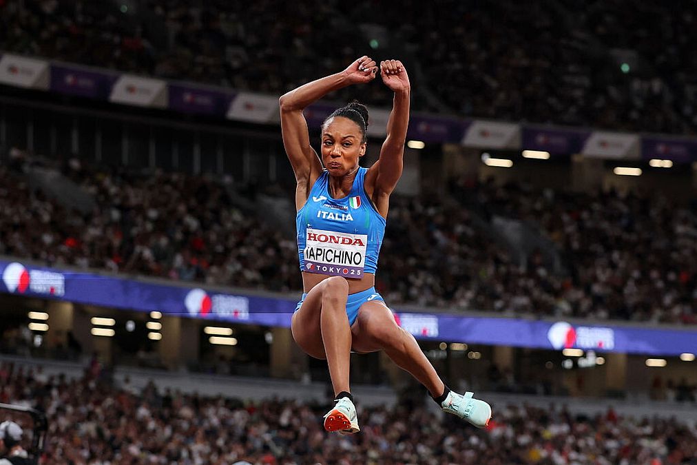 © Getty Images  | Mattia Furlani-salto in lungo: voto 10 e lode. 20 anni e due titoli mondiali al coperto e all'aperto nel 2025 che l'ha visto anche argento europeo indoor, dopo il 2024 in cui era salito sempre sul podio di tutte le manifestazioni disputate, argento mondiale indoor, argento europeo outdoor e bronzo olimpico. Talento e forza mentale senza limiti.