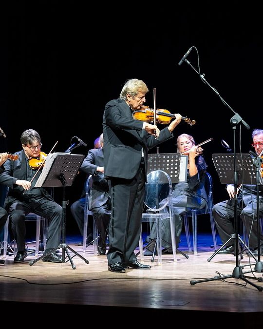 © Ufficio stampa  |  Il violinista Uto Ughi