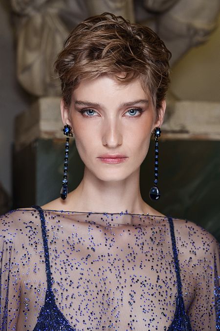 © Ufficio stampa  | 	Fashion Week, make up e hair look: i più belli visti alle sfilate - Giorgio Armani primavera estate 2026 (credit: Armani Beauty)