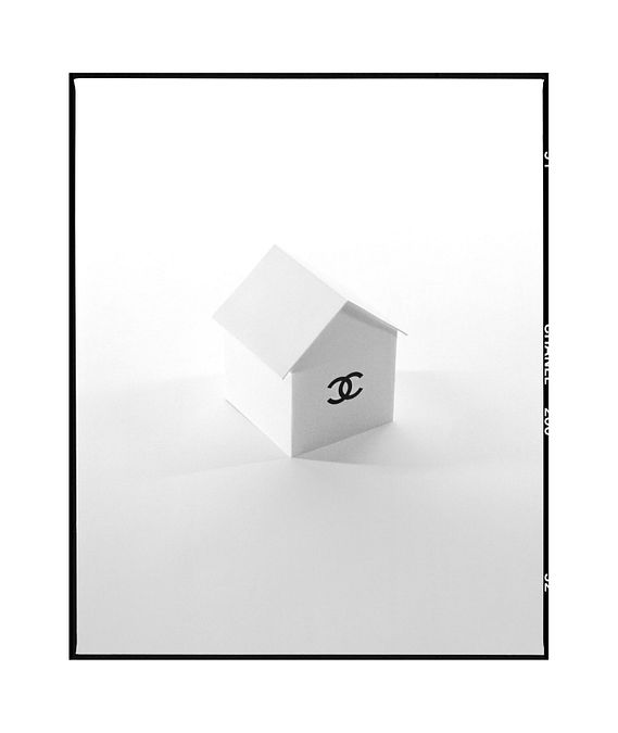 © Ufficio stampa  | I teaser della sfilata Chanel primavera estate 2026 (copyright: Chanel - photograph by David Bailey © Chanel)