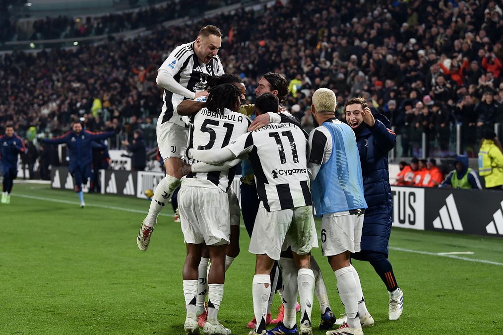 © IPA  | 16. Juventus: 402 milioni di euro 